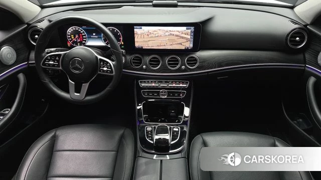 Mercedes-Benz E-Class W213 id 4490682 из Кореи 17