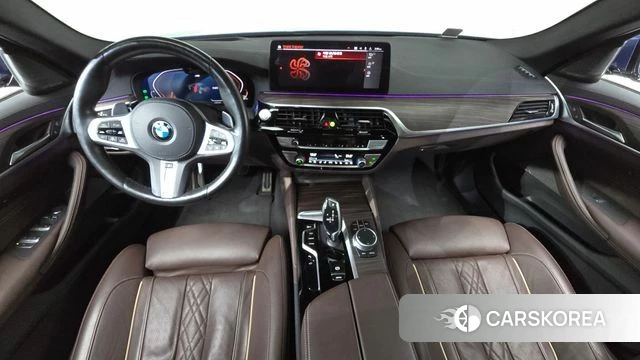 BMW 5 Series (G30) id 4423782 из Кореи 29