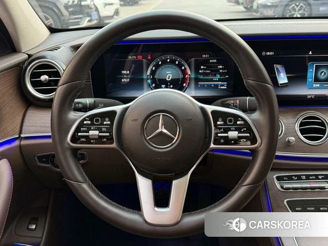 Mercedes-Benz E-class id 3896125 из Китая 11