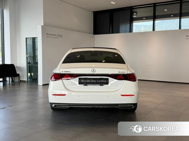 Mercedes-Benz E-Class W214 id 4739115 из Кореи 17
