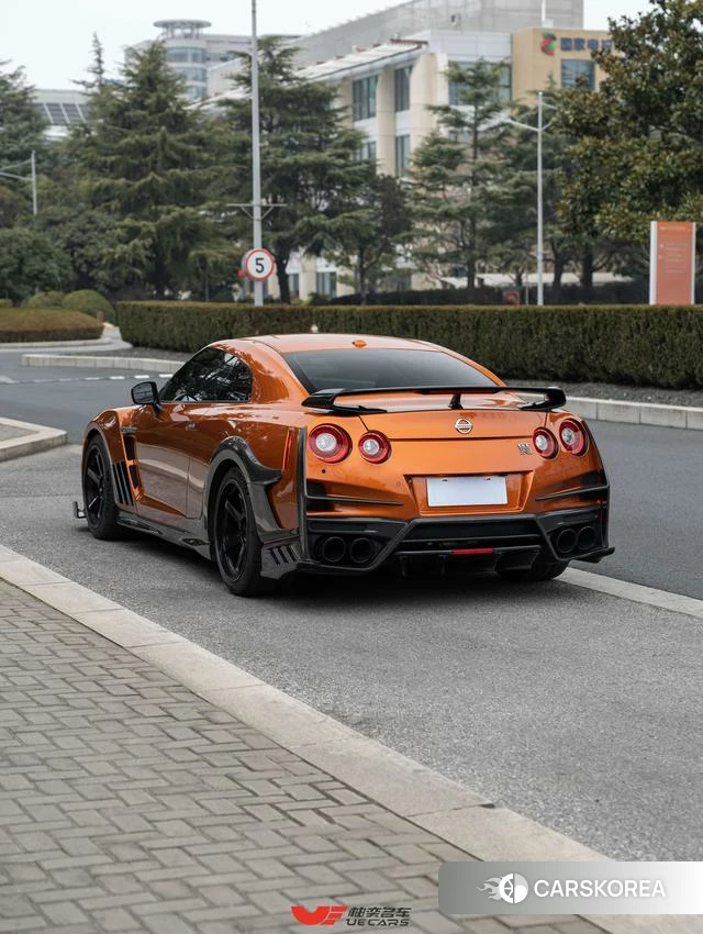 Nissan GT-R id 4239671 из Китая 19