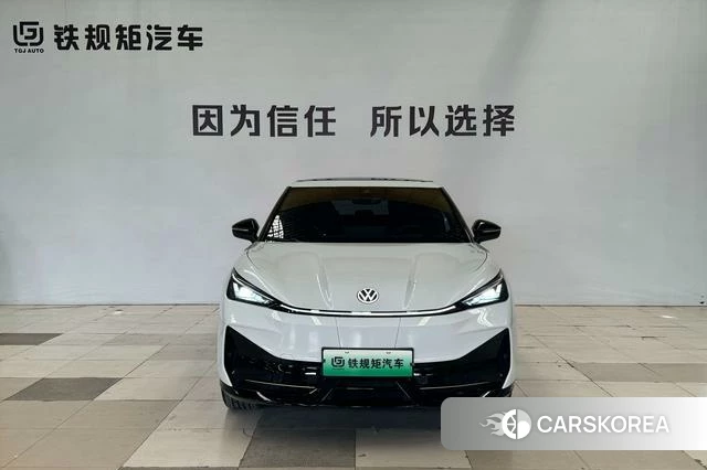Volkswagen With the crowd 06 id 4300242 из Китая 13