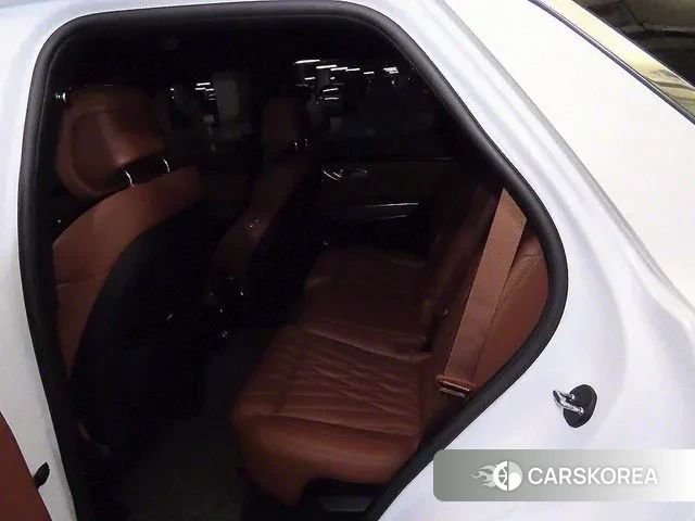 Genesis GV70 id 3038203 из Кореи 17