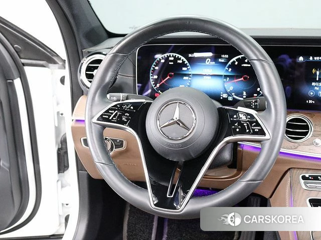 Mercedes-Benz E-Class W213 id 4778641 из Кореи 17