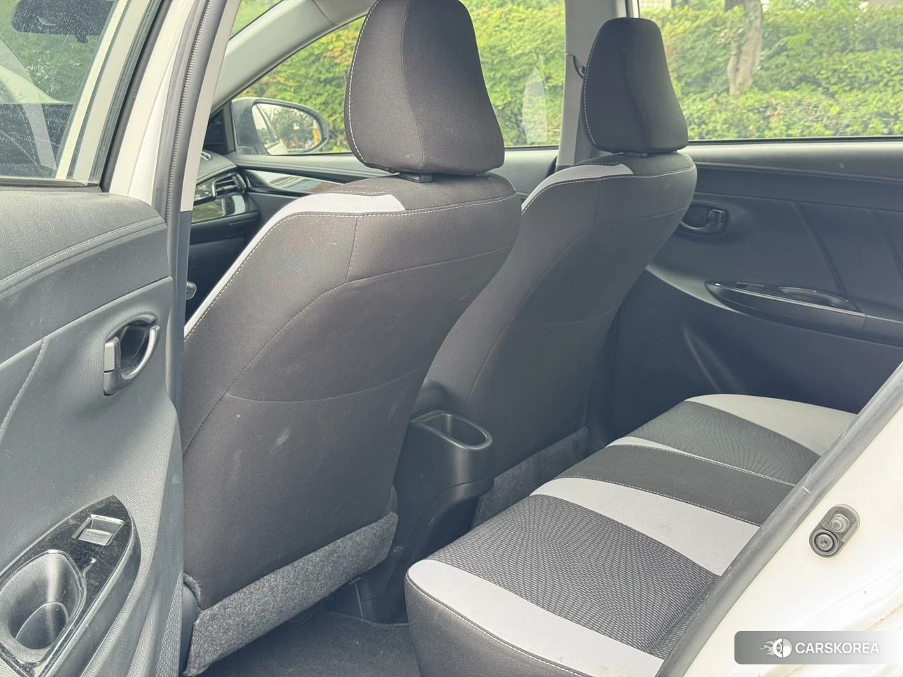 Toyota Yaris L id 4513755 из Китая 7
