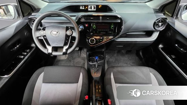 Toyota Prius C id 4776202 из Кореи 32