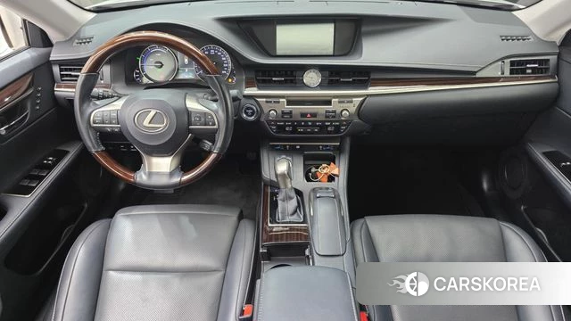 Lexus New ES300h id 4795046 из Кореи 27