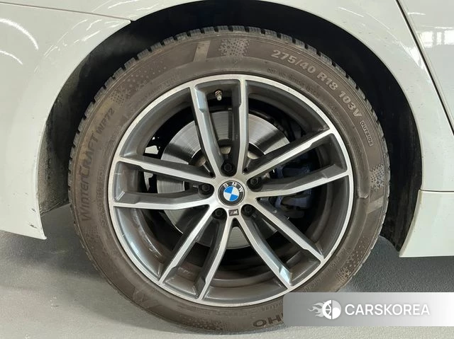 BMW 5 Series (G30) id 4419709 из Кореи 17