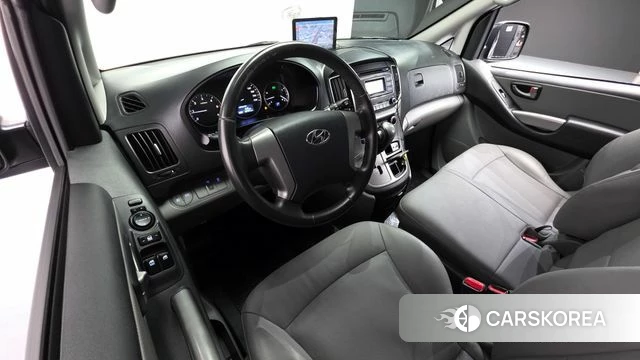Hyundai The New Grand Starex id 4625418 из Кореи 27