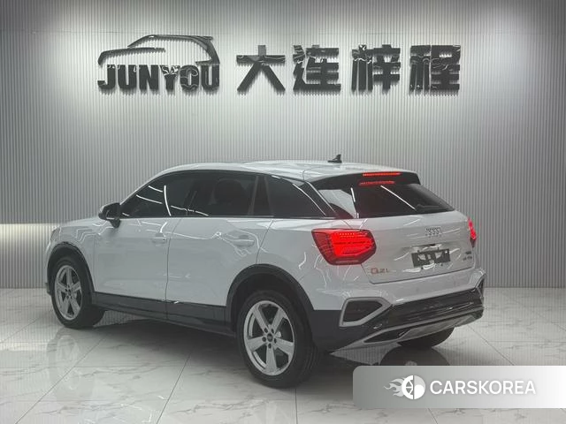Audi Q2L id 4297537 из Китая 25