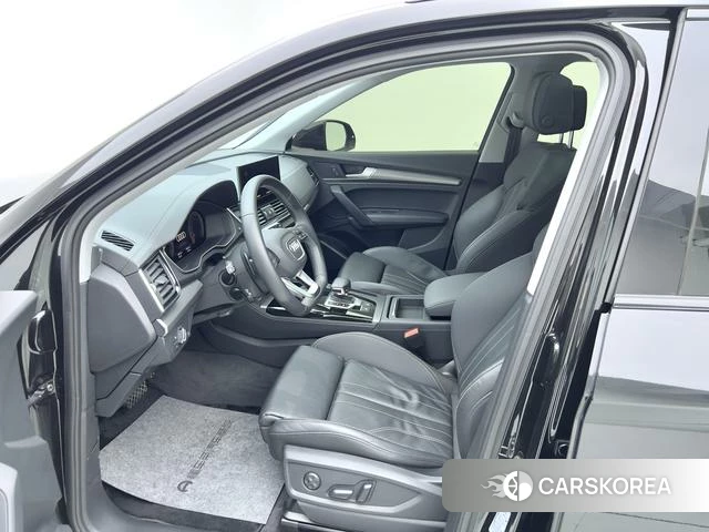 Audi Q5L id 4273375 из Китая 17