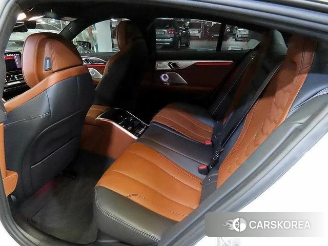 BMW 8 Series (G15) id 3952644 из Кореи 17