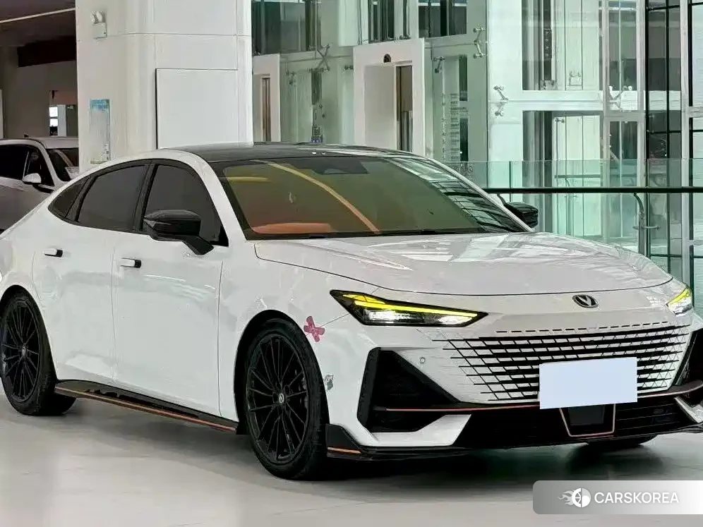 Chang'an UNI-V id 4679987 из Китая 7