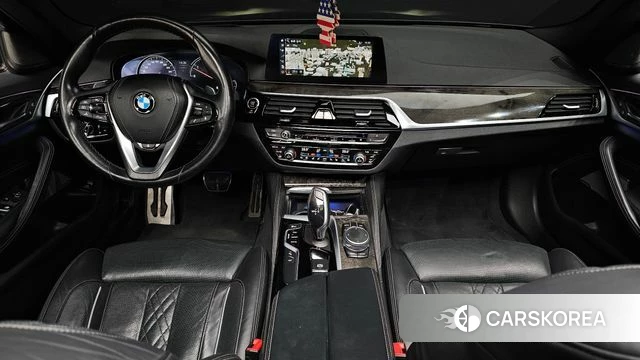 BMW 5 Series (G30) id 3814537 из Кореи 17