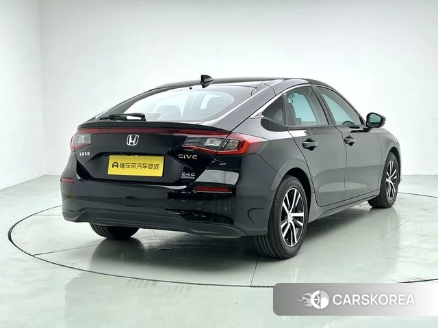 Honda Civic id 4260678 из Китая 17