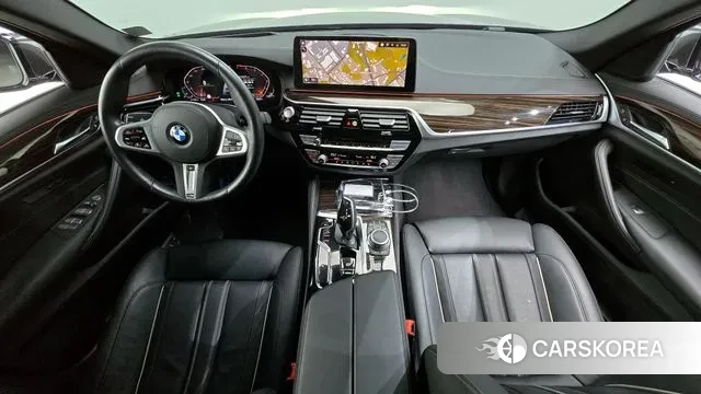 BMW 5 Series (G30) id 3032340 из Кореи 17