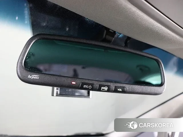 Kia The New K3 id 3733357 из Кореи 17