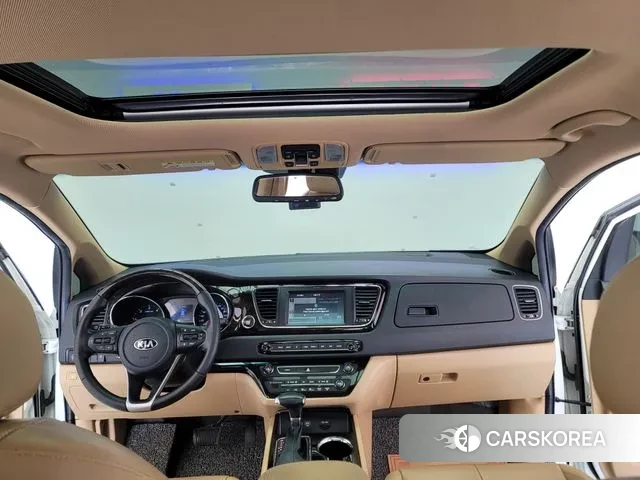 Kia The New Carnival id 2457731 из Кореи 17