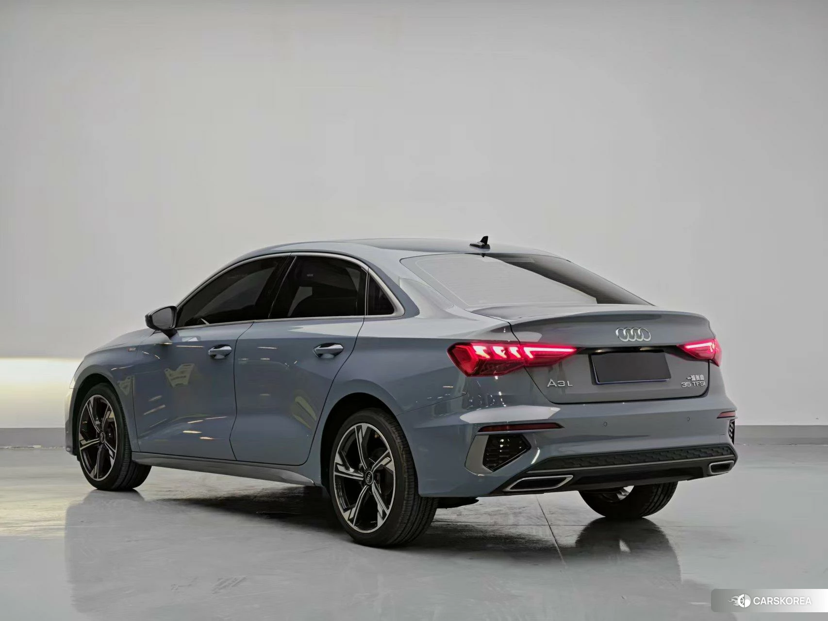 Audi A3 id 4513463 из Китая 17