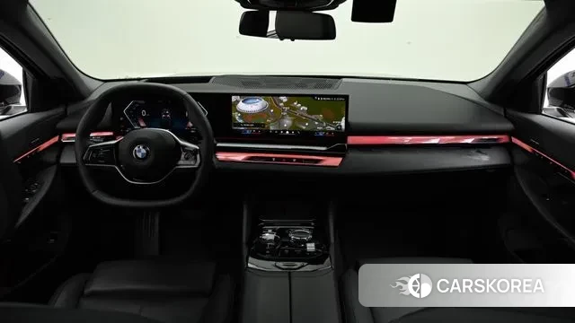 BMW 5 Series (G60) id 3036456 из Кореи 17