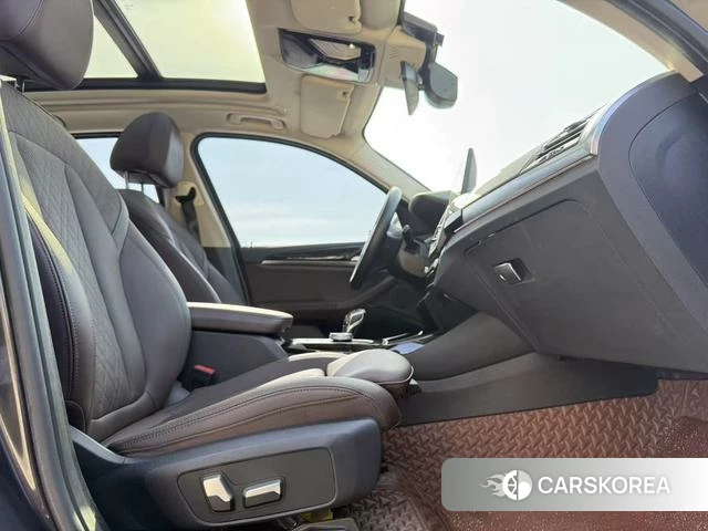 BMW iX3 id 4306913 из Китая 19