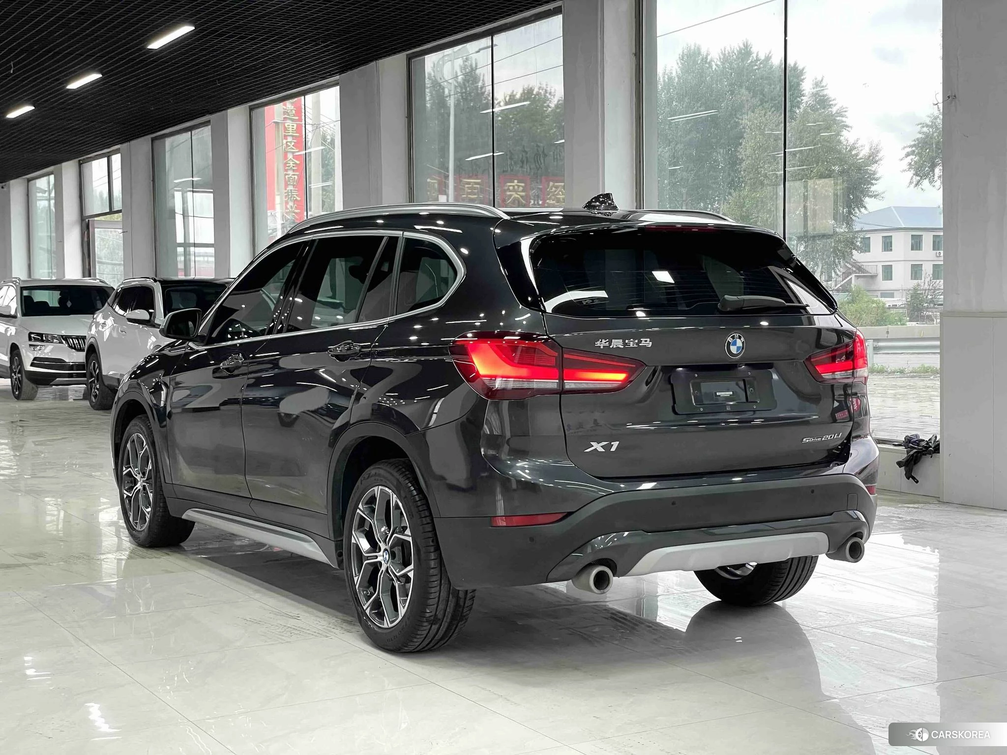 BMW X1 id 4512589 из Китая 17