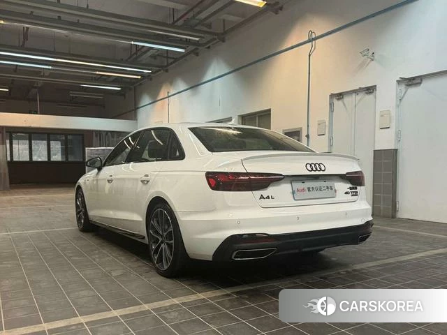 Audi A4L id 4260206 из Китая 15