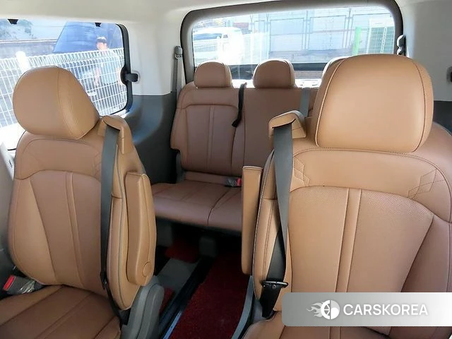 Hyundai Staria id 4942944 из Кореи 17