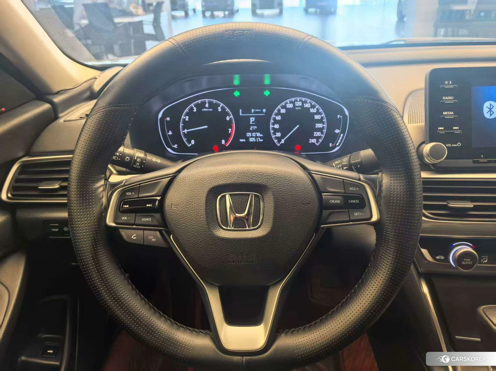 Honda Accord id 4421070 из Китая 12