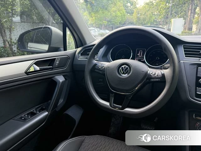 Volkswagen Tiguan L id 4301087 из Китая 26