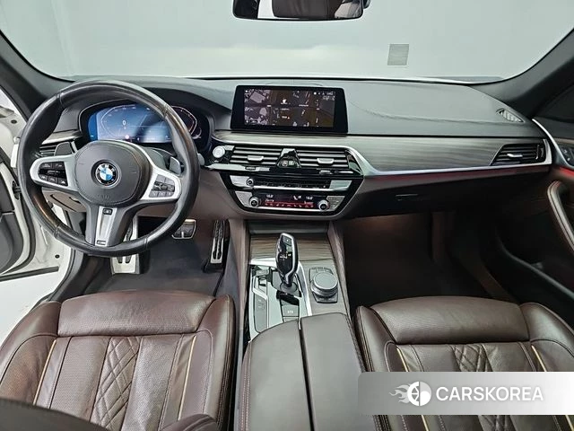 BMW 5 Series (G30) id 4794385 из Кореи 17