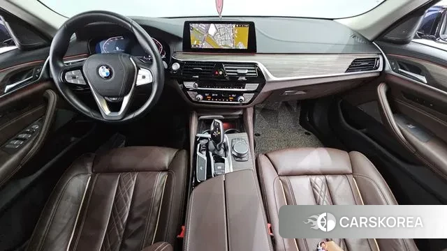 BMW 5 Series (G30) id 3090013 из Кореи 17