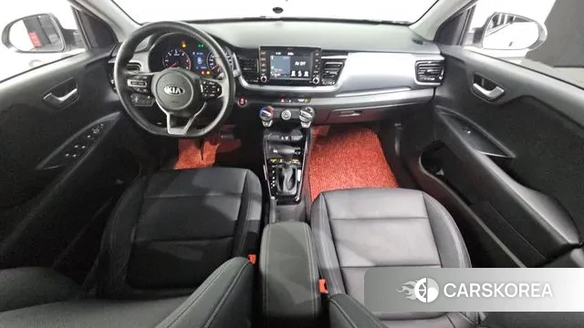 Kia Stonic id 3588205 из Кореи 17