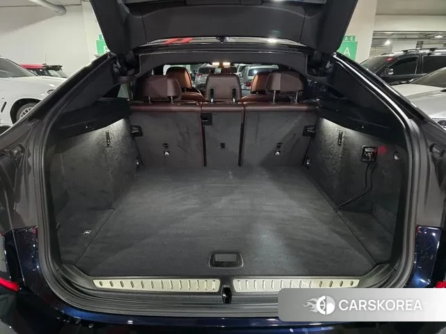 BMW 6 Series GT (G32) id 3513873 из Кореи 17