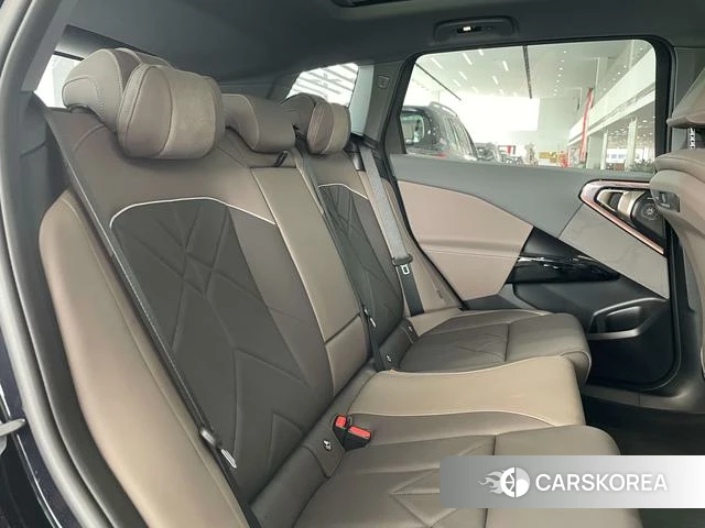BMW X3 id 4209054 из Китая 12