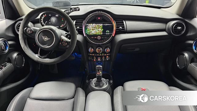 Mini Cooper id 3923728 из Кореи 17