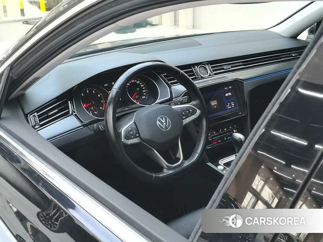 Volkswagen Magotan id 4290419 из Китая 12