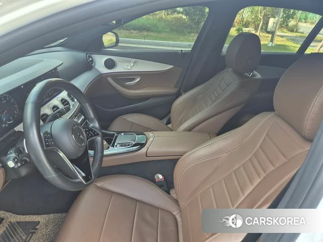 Mercedes-Benz E-Class W213 id 4657324 из Кореи 8
