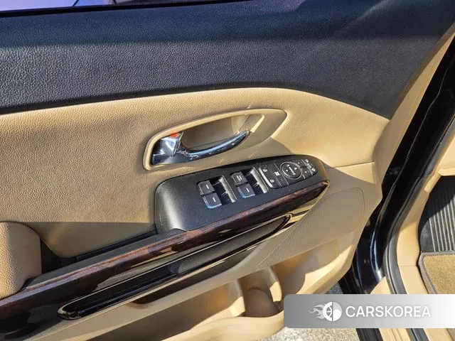 Kia The New Carnival id 3578382 из Кореи 16