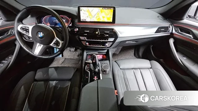 BMW 5 Series (G30) id 2959480 из Кореи 17