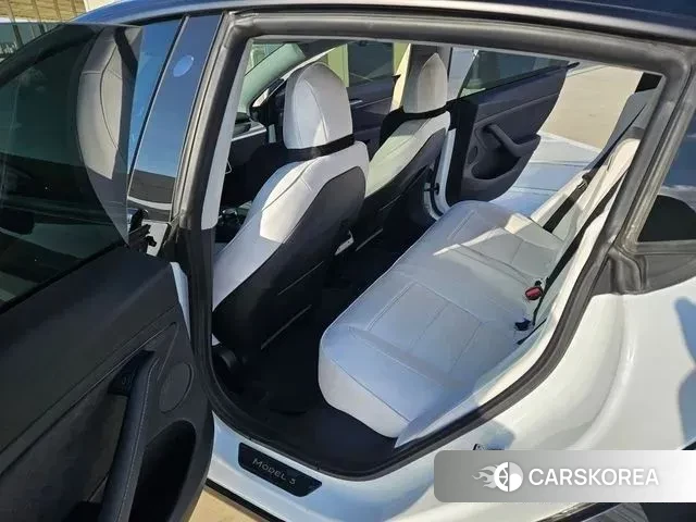 Tesla Model 3 id 3765066 из Кореи 8