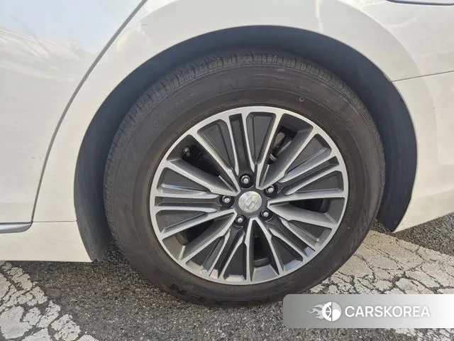 Hyundai Grandeur IG Hybrid id 3599010 из Кореи 17