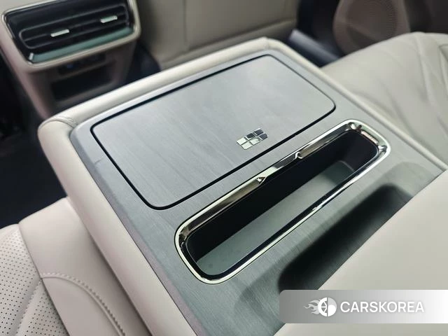 Geely Galaxy Galaxy Sparkle 8 PHEV id 4198871 из Китая 30