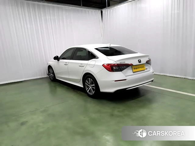 Honda Civic id 4219697 из Китая 17