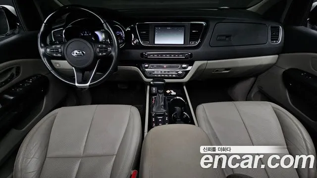 Kia The New Carnival id 2388665 из Кореи 17