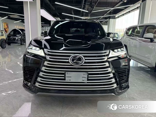 Lexus LX id 4273868 из Китая 10