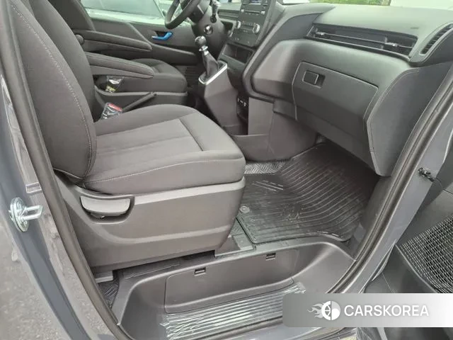 Hyundai Staria id 3080490 из Кореи 16