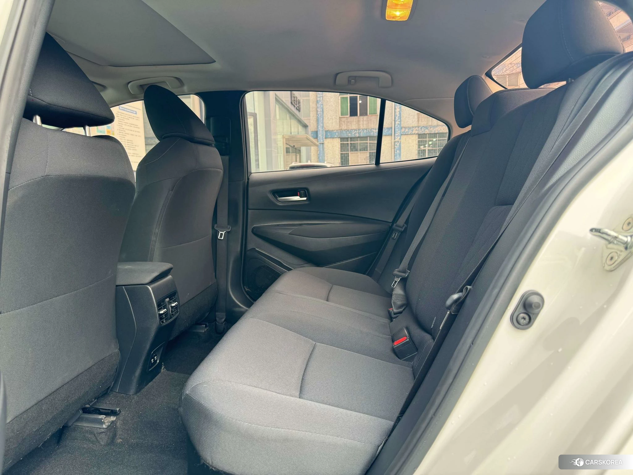 Toyota Corolla id 4453112 из Китая 9