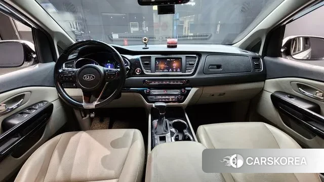 Kia The New Carnival id 3220288 из Кореи 17