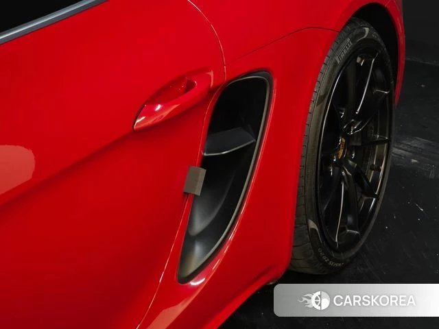 Porsche 718 Boxster id 3965478 из Кореи 17